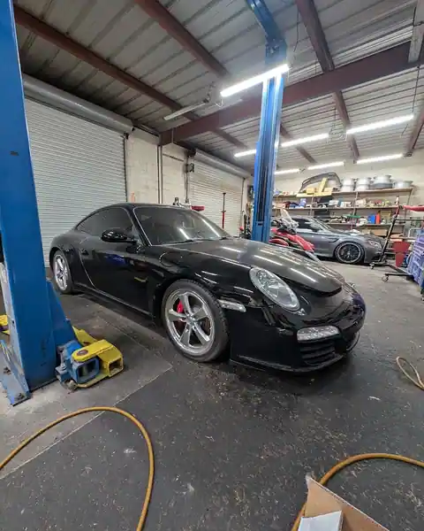 VRV Auto Repair in Tempe
