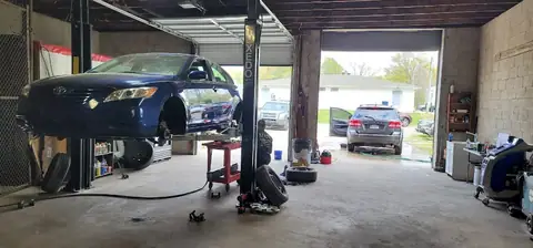 ACHLAN AUTO in Townsend