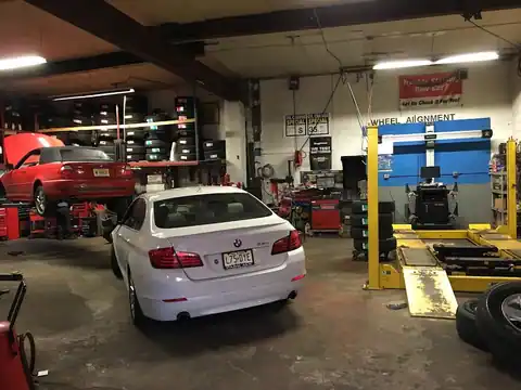Gerardo's Auto Repair in Union City