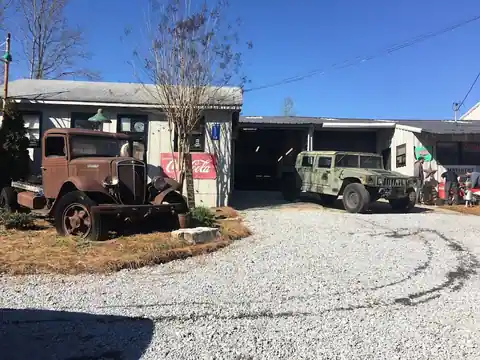 Mayfield Built Garage & Body Shop in Villa Rica