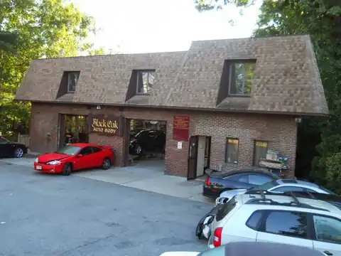 Black Oak Auto Body Inc in Wayne