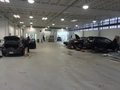 Mountain View Auto 96 in Wayne
