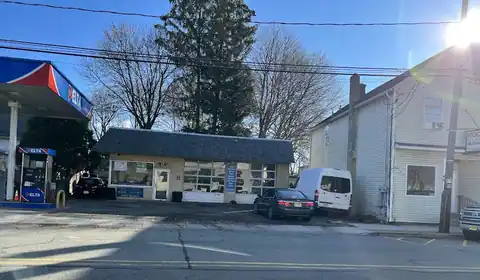 Twins Auto Service & Repair in Wharton