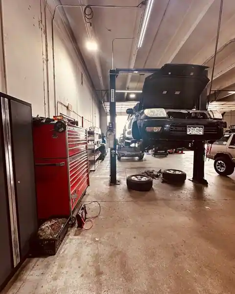 Applewood Auto Service in Wheat Ridge