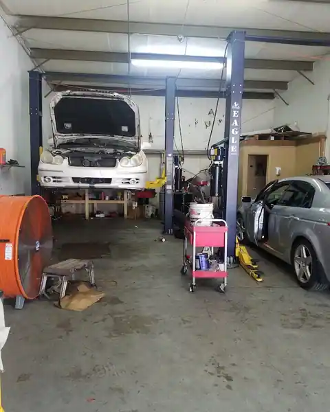 Dees Auto Repairs in Winter Springs