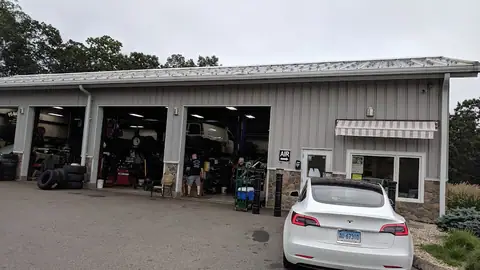 Peoples Choice Auto Service (P.C. Auto) in Woodbury