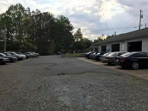 Brian's Motor Works in Woodstock