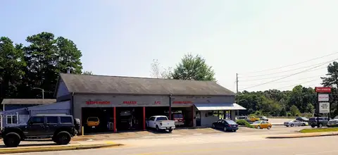 Joe's Auto Services Inc in Woodstock