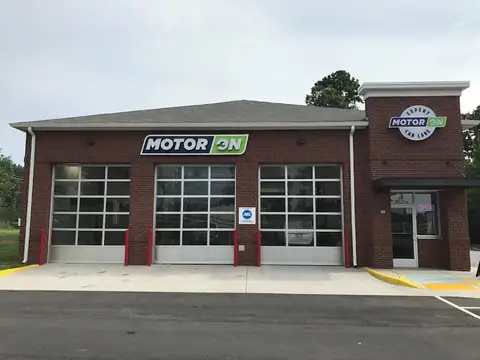Motor On Car Care in Woodstock