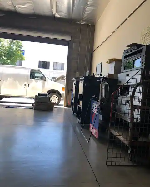 RR Auto Group Los Angeles in Reseda