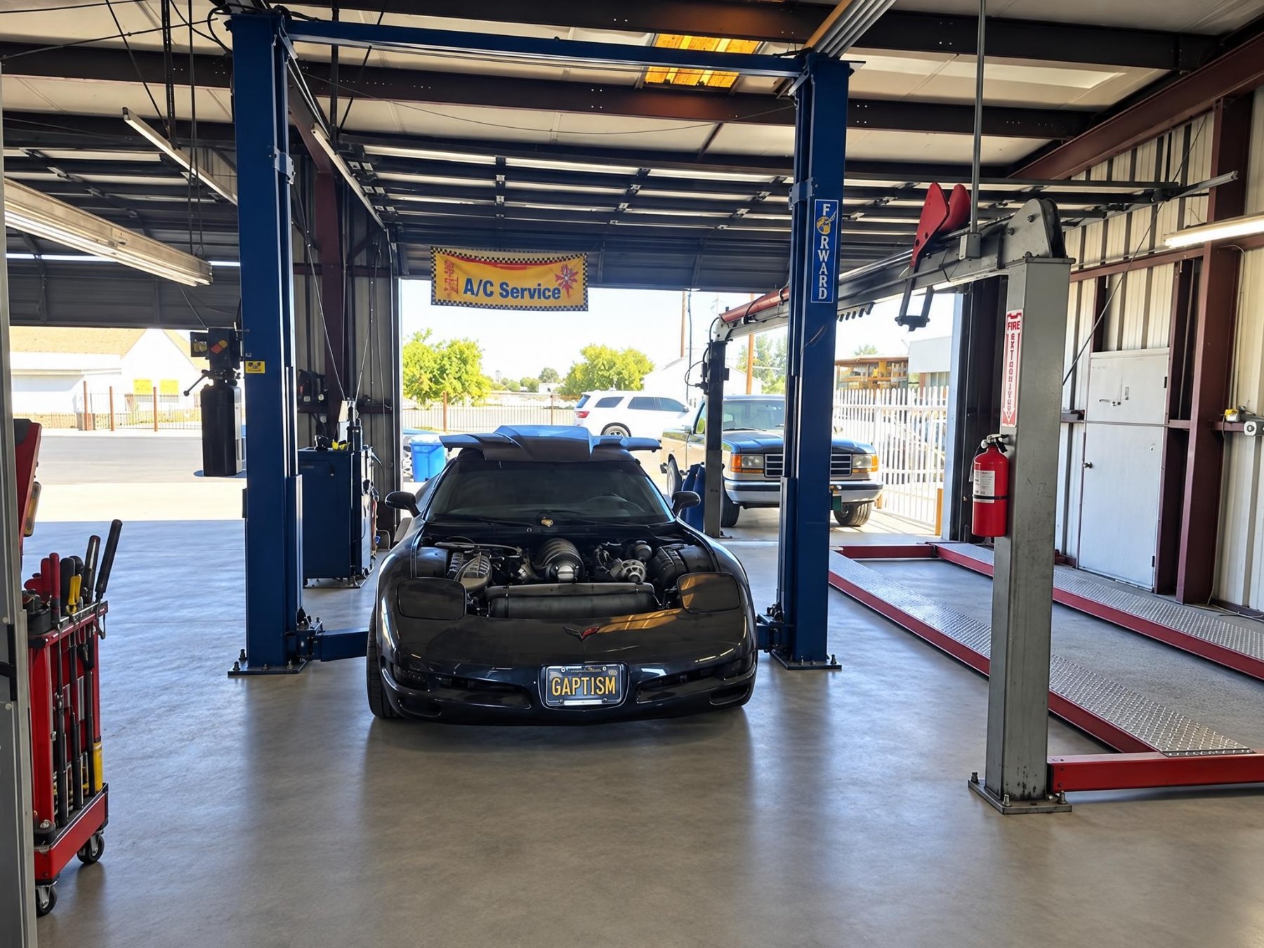 Reyes' Automotive Service LLC
